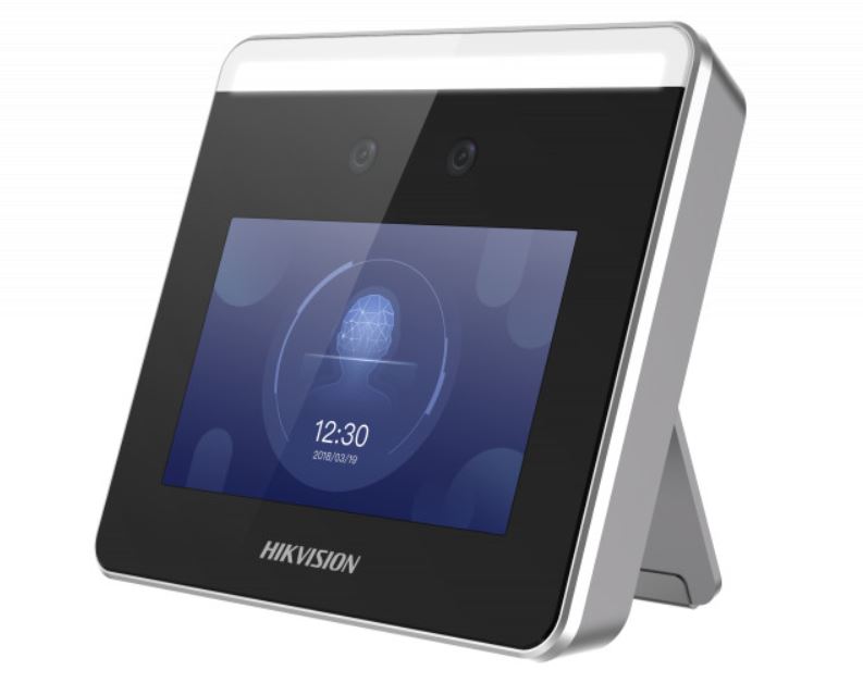 Egyajtós, beltéri, TCP/IP, 300 arc, Hikvision DS-K1T331